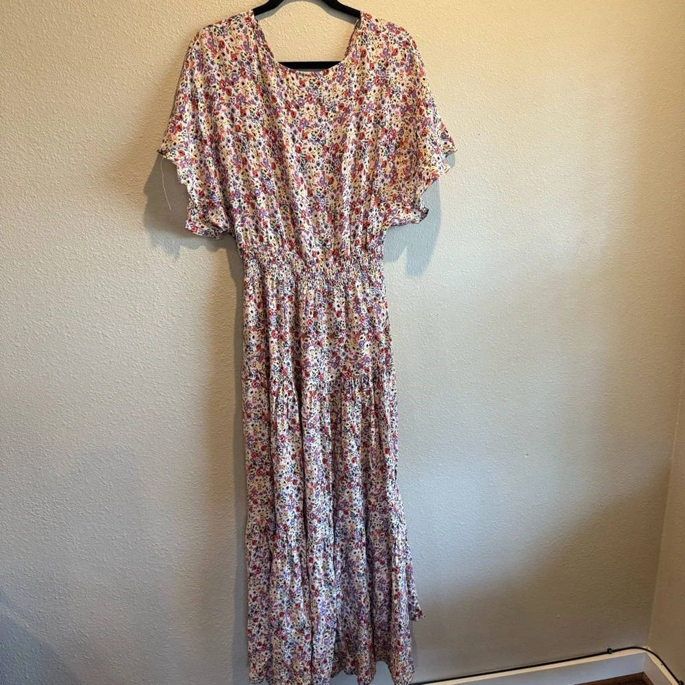 Petal & Pup Rizzey Dress in Floral | 6 - Picture 6 of 6